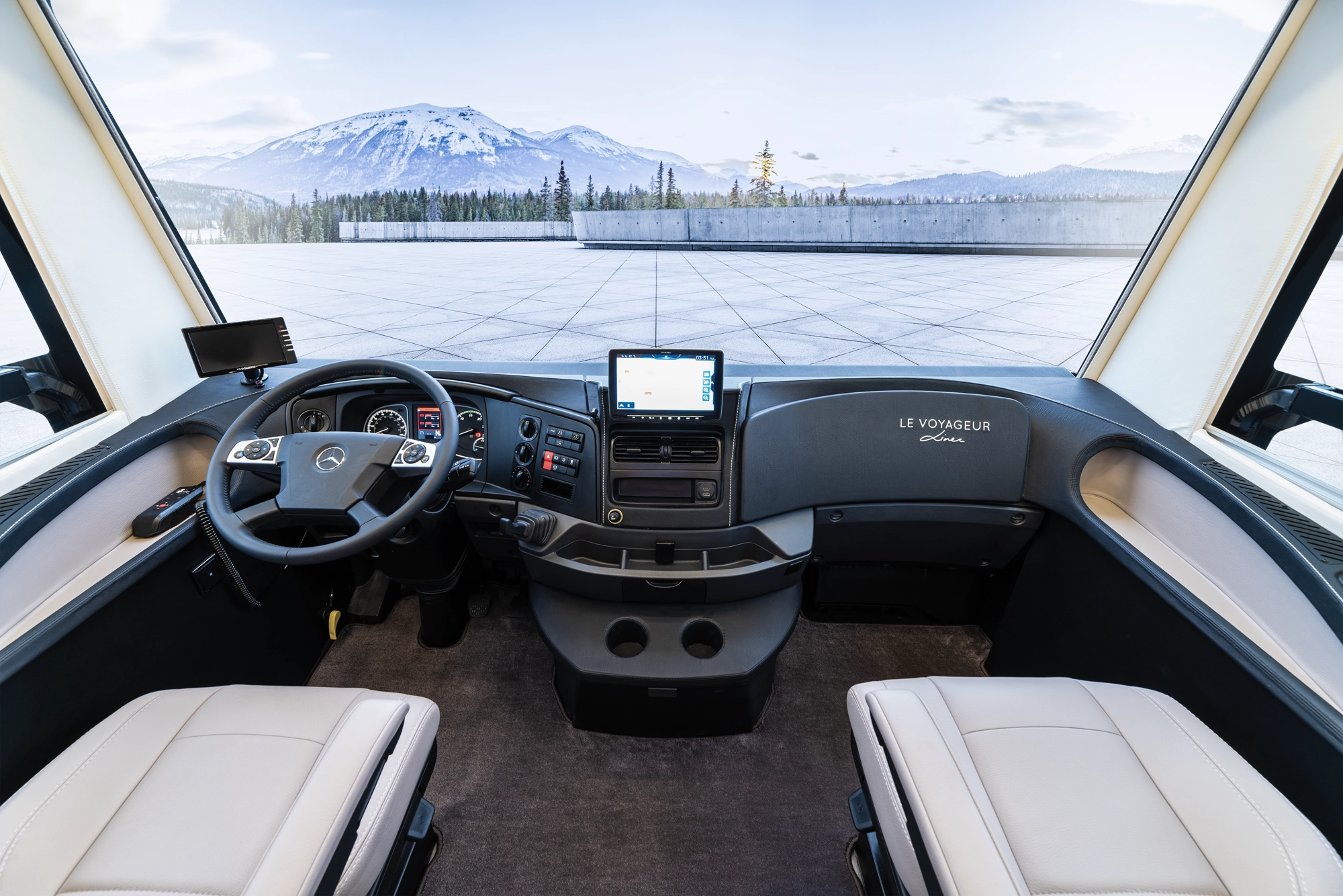 Mercedes Atego Le Voyageur